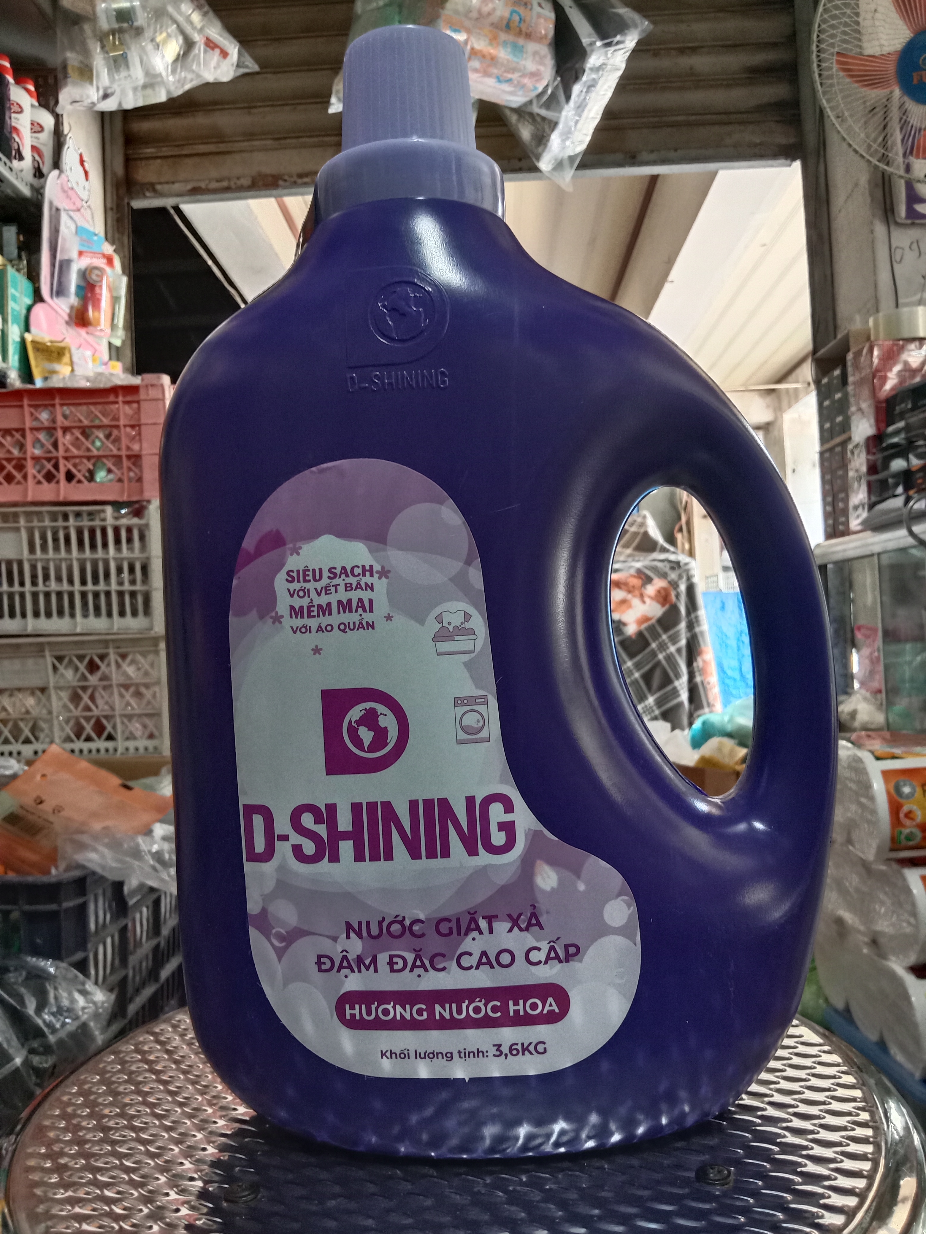 Nước giặt xả đậm đặc D-Shining 3,6kg