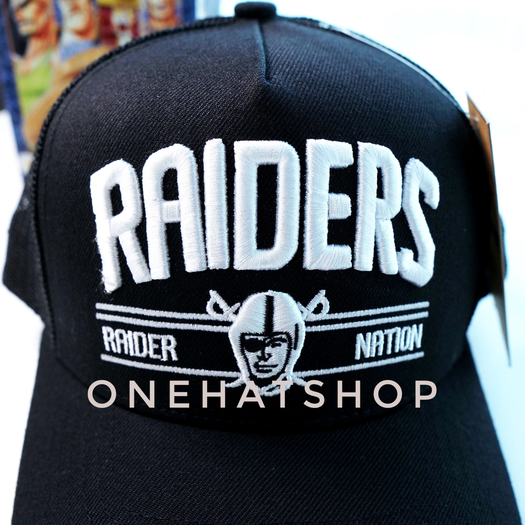 Nón Lưỡi Trai Vành Cong fom Trucker logo Raider vải đen Lưới quai cài nút