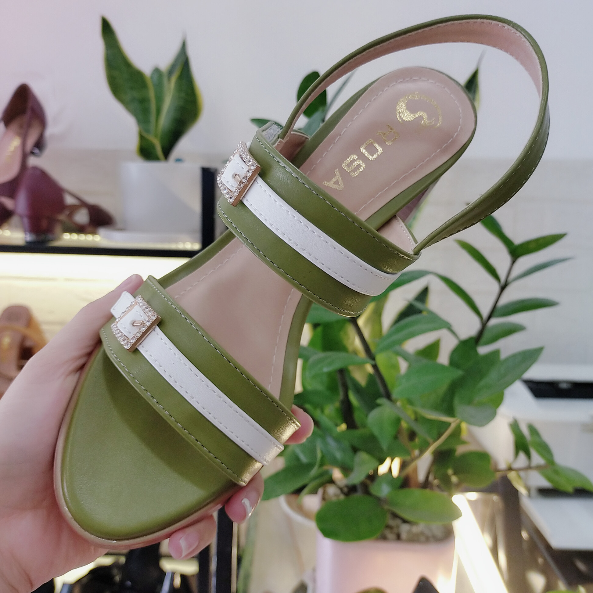 Sandal cao gót nữ phối màu, quai dán ROSATA RO528 - 7p - Đen, Xanh - HÀNG VIỆT NAM - BKSTORE