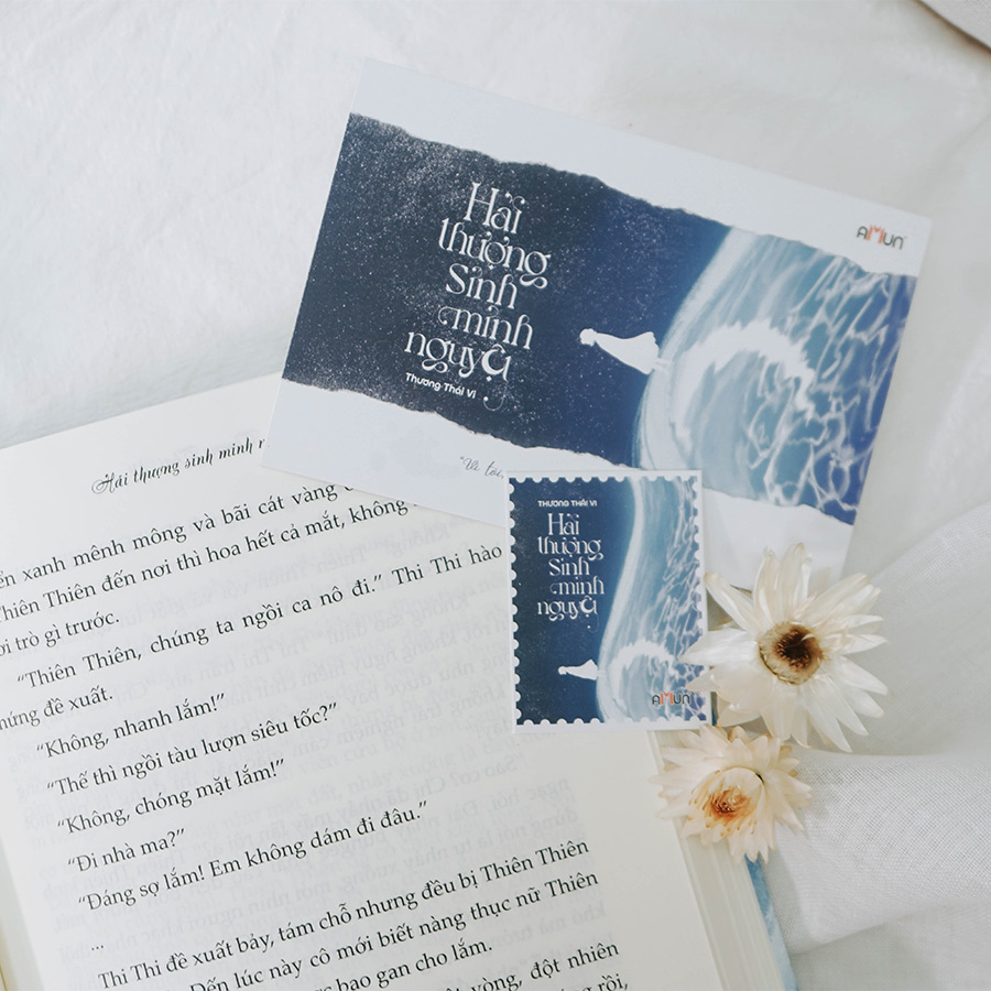 Hình ảnh Hải Thượng Sinh Minh Nguyệt (Tặng Kèm Postcard + Bookmark)