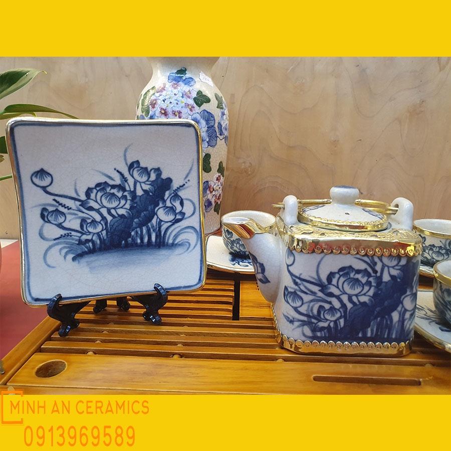 Bộ ấm chén Bát Tràng giả cổ vuông bọc đồng gốm Minh An Bát Tràng vẽ hoa sen