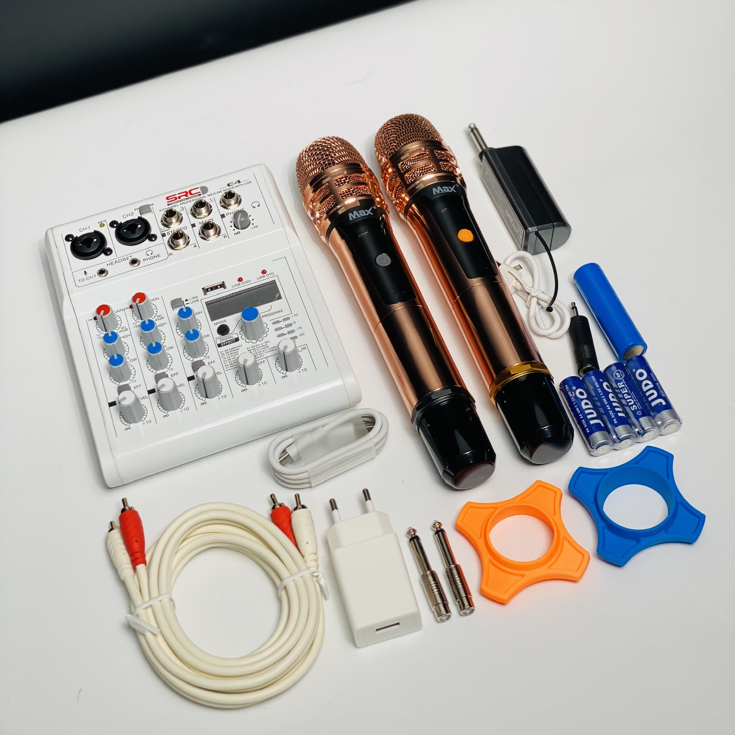 Combo Mixer Thu Âm Livestream Karaoke Mixer E4 và Micro Ak90 Chính Hãng Giá Tốt -  Bảo Hành 12 Tháng Hàng Chính Hãng