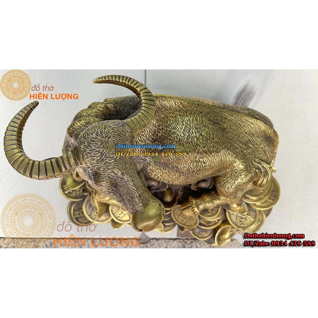 Tượng Linh Vật Trâu Nằm Bệ Vàng Bằng Đồng Phong Thủy Cao 27cm