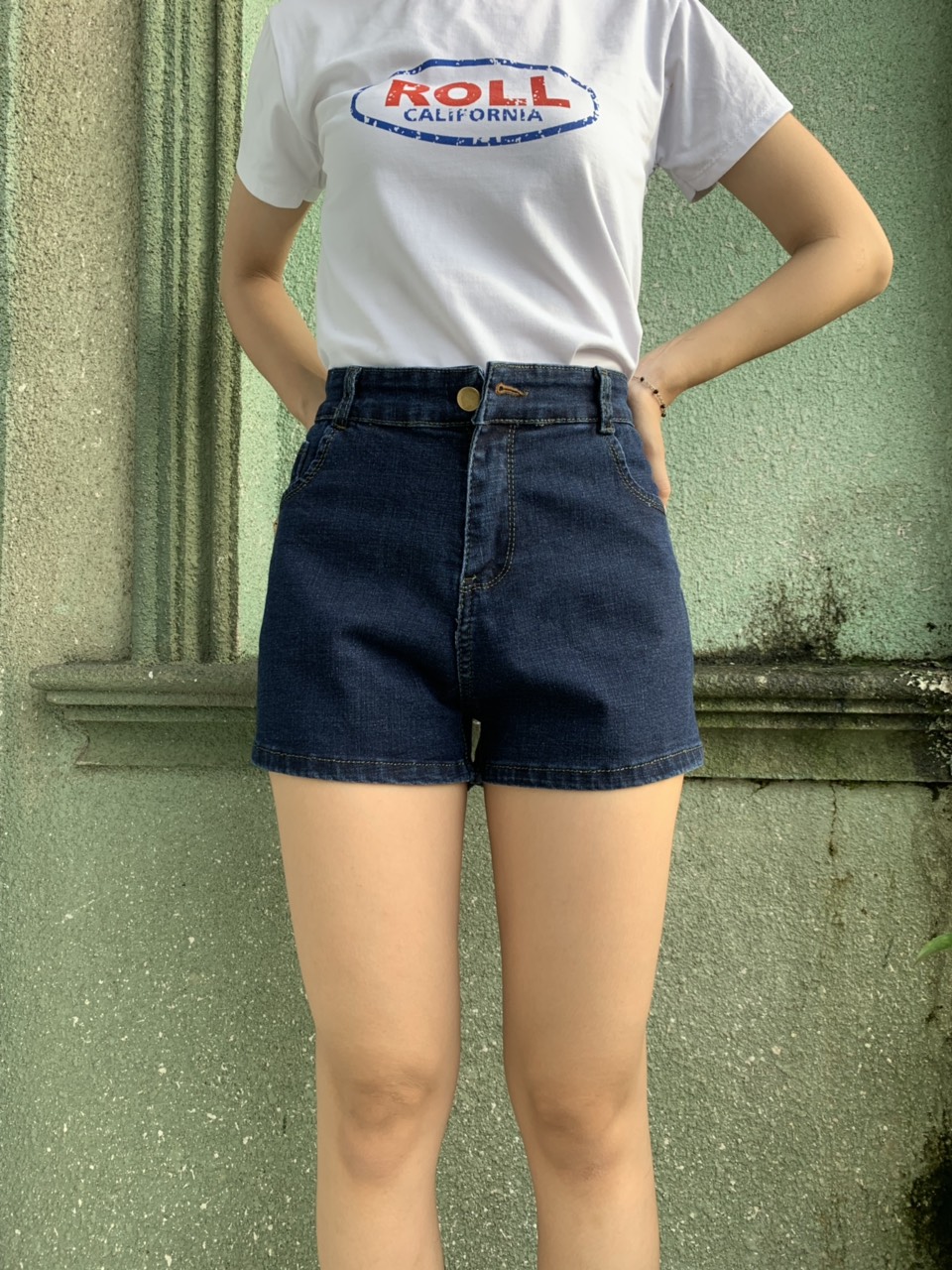 QUẦN SHORT JEAN NỮ THỜI TRANG MÀU ĐEN TUYỀN TRƠN CO DÃN MẠNH LƯNG CAO VẢI MỀM - xanh đậm - 30