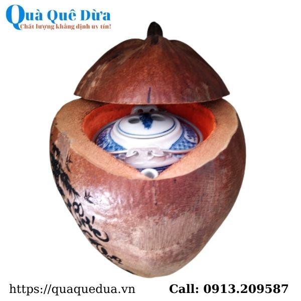 Bình Giữ Ấm Trà Trái Dừa Hoa Văn Lồng Chữ “Phúc Lộc Thọ” Và Bình Trà 400 - 950ml - Sản Phẩm Được Sản Xuất Tại Bến Tre
