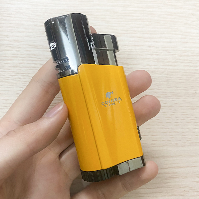 Hột Qụet Bật Lửa COB-159 Khò 1 Tia Mạnh Mẽ Kèm Đục Tiện Lợi, Ô Quan Sát Dung Lượng Gas