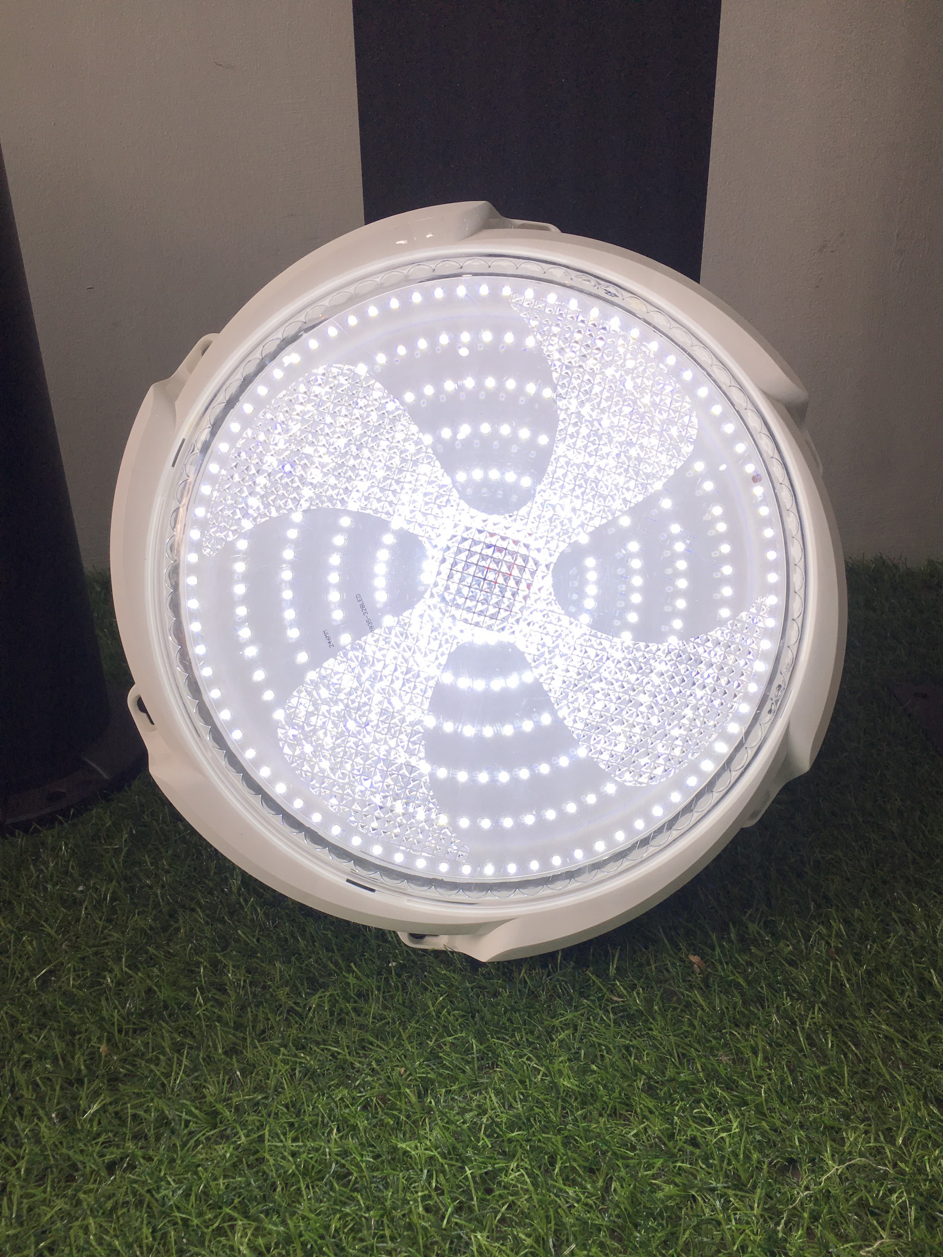 Đèn Ốp Trần Nổi Năng Lượng Mặt Trời 300W Jindian JD-L300 Đèn LED Ốp Trần, Đèn Trang Trí Trong Nhà | Phúc Thịnh Solar