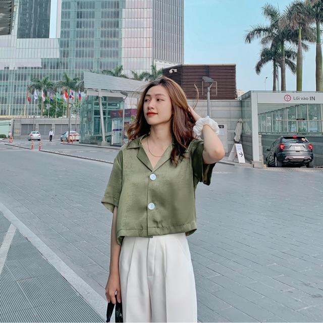 Croptop lụa nút cài trắng_ZIEL
