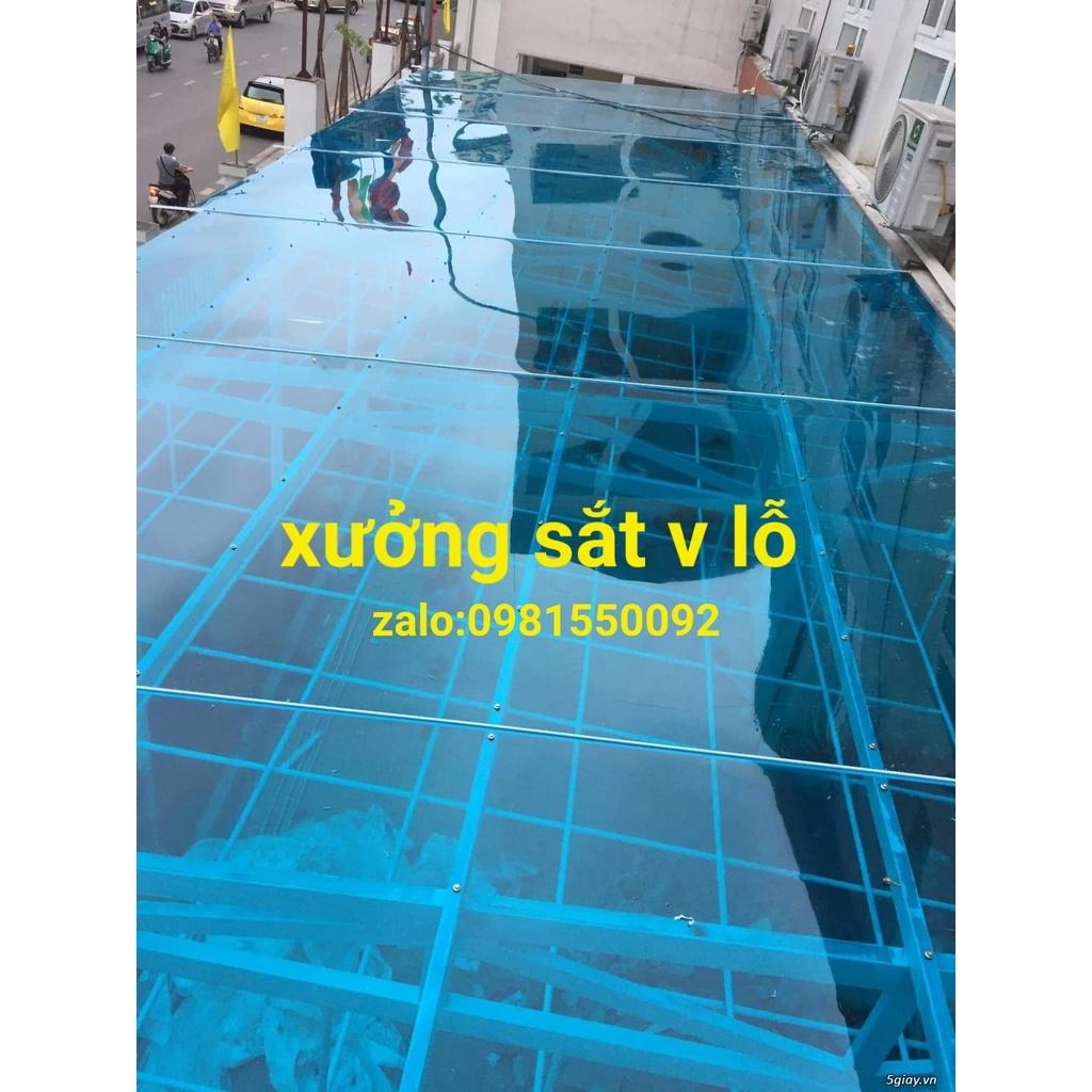 (Khổ cao 1,22m x Dày 8 zem) Tấm nhựa phẳng POLY màu TRẮNG TRONG /màu XANH lấy ánh sáng ,che nắng che mưa