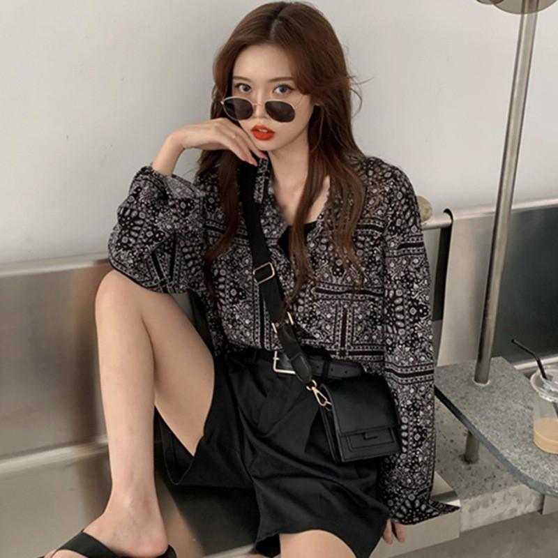 Áo Sơ Mi Tay Dài Form Rộng In Họa Tiết Phong Cách Retro Cho Nữ