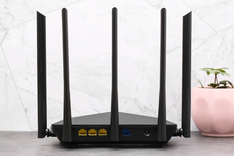 Router Wifi Chuẩn AC1200 Tenda AC7 Đen - Hàng chính hãng