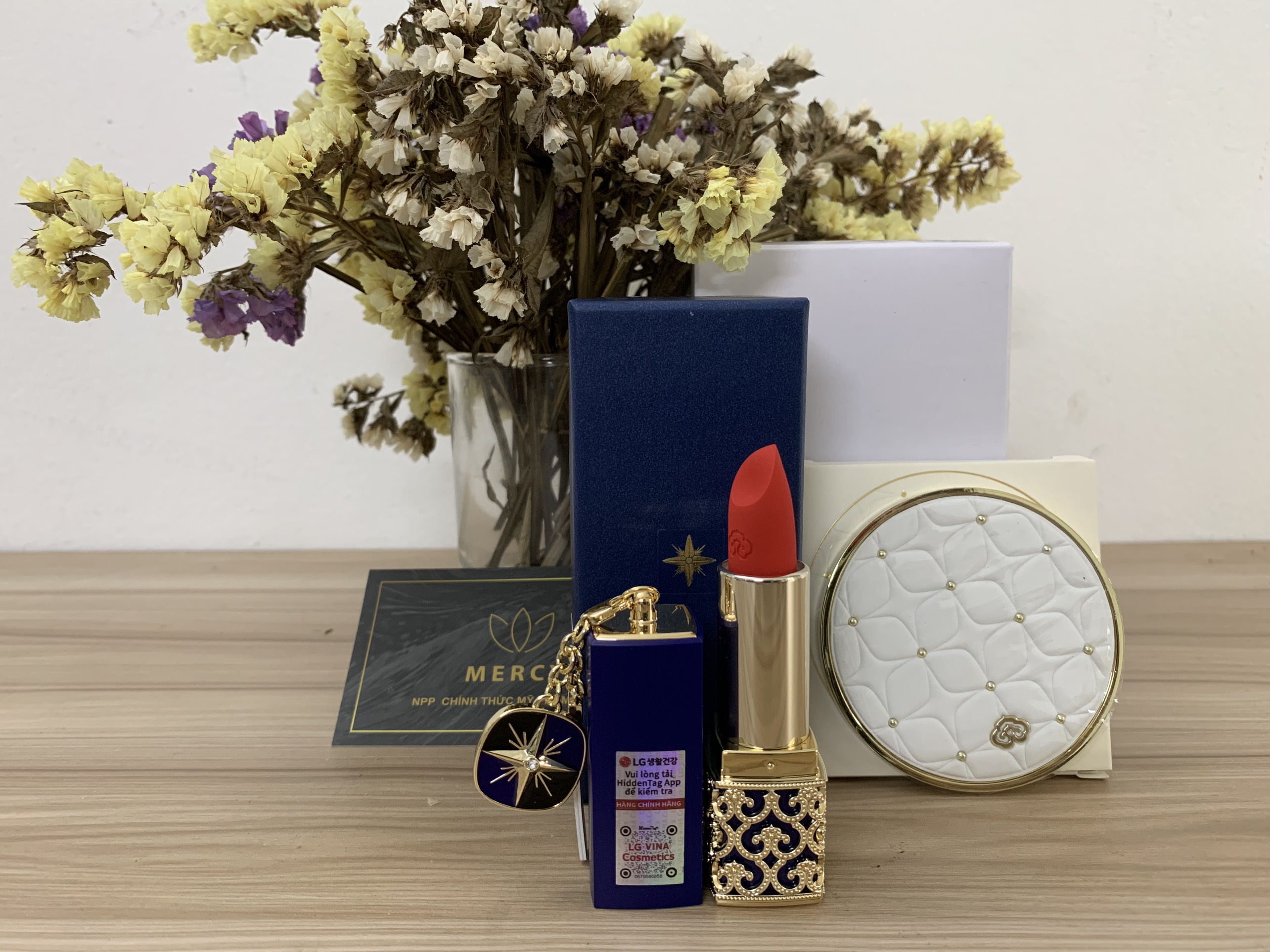 Bộ son nhung lì Đông y The history of Whoo Gongjinhyang Mi Velvet Lip Rouge 3.5g