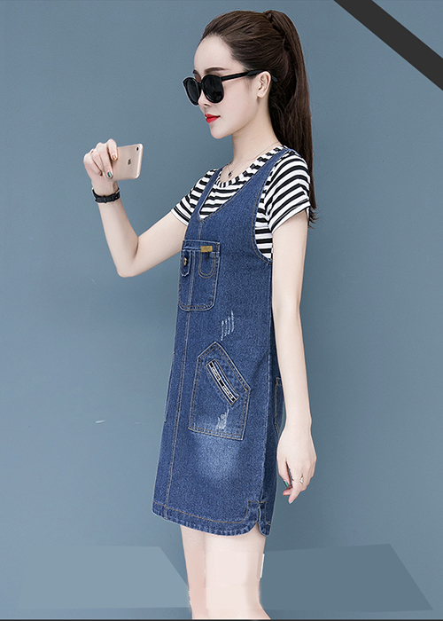Đầm Yếm Jean Nữ Wash Cào Thêu Logo Thời Trang
