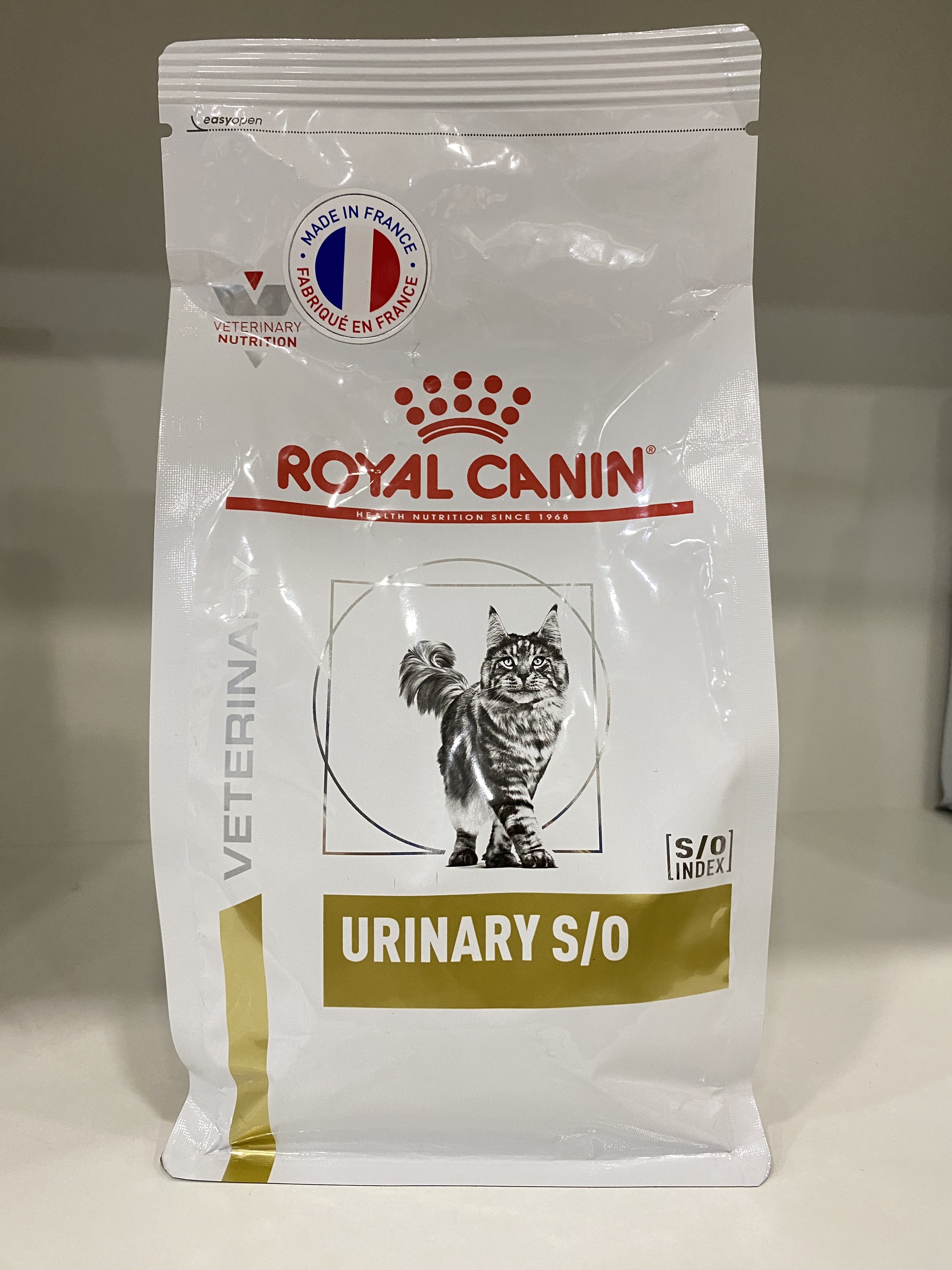 Royal Canin Hạt cho Mèo SỎI THẬN URINARY S/O (Dry Cat Food)