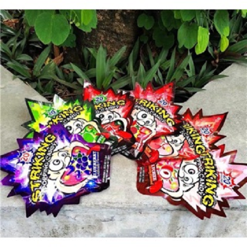 Kẹo nổ Striking Popping Candy 30g x 2 gói vị ngẫu nhiên