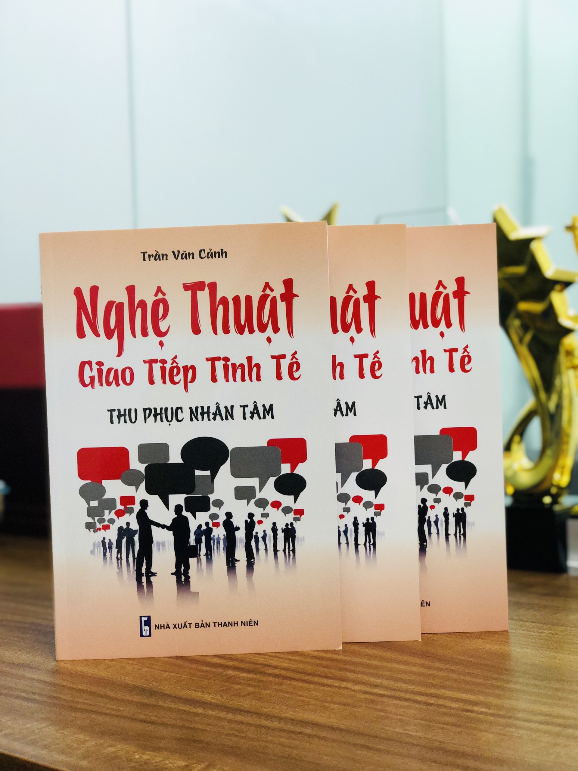 [Sách] - Nghệ Thuật Giao Tiếp Tinh Tế - Thu Phục Nhân Tâm