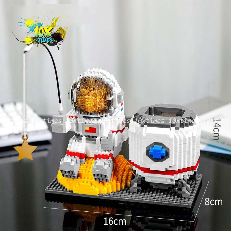 Đồ chơi Lego 3d có đèn led ống đựng bút phi hành gia 1500 mảnh quà tặng sinh nhật bạn trai bạn gái trẻ em decor
