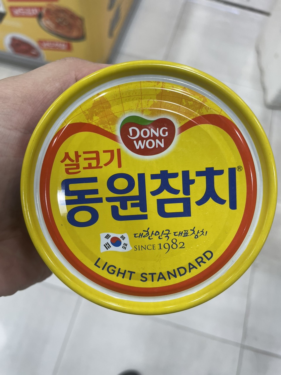 Cá Ngừ Trắng Không Cay Dongwon Hàn Quốc Hộp 250G / 동원) 동원참치 라이트 스텐다드 250G