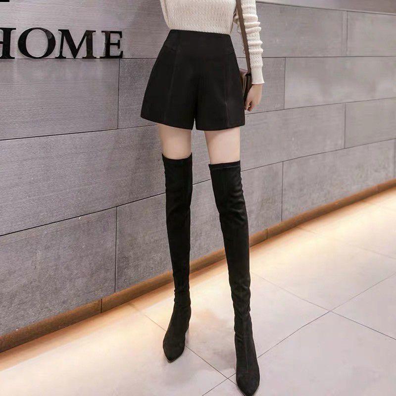 Quần short nữ/ Quần đùi dạ lông mềm mại khoá sau sang chảnh cho nữ
