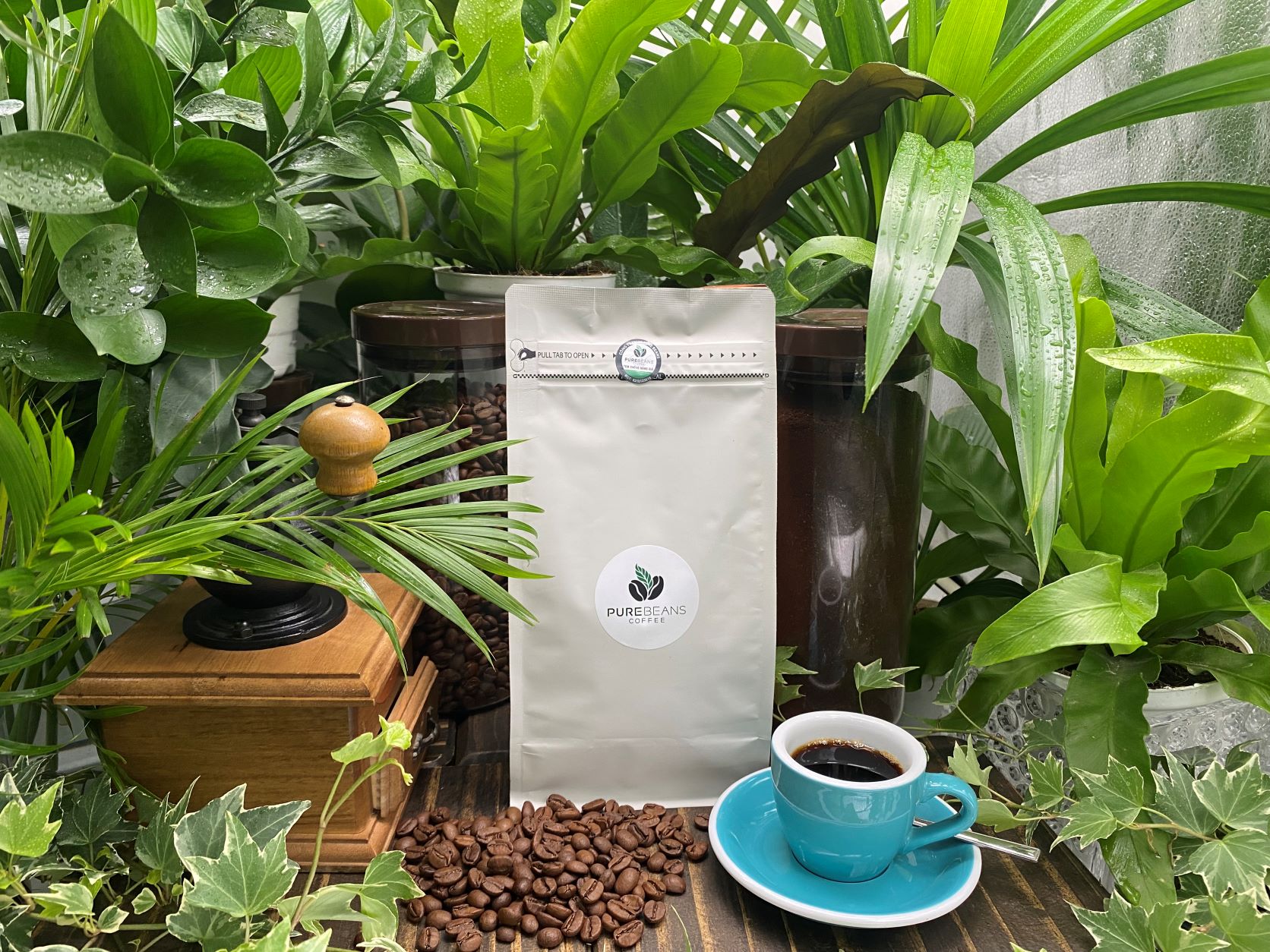 Cà Phê blend theo đúng gu cho những ai có thói quen dùng tách cà phê thơm ngon 70% Robusta + 30% Arabica vào mỗi buổi sáng (500gr - 1Kg) với công thức rang mộc, nguyên chất và thật 100