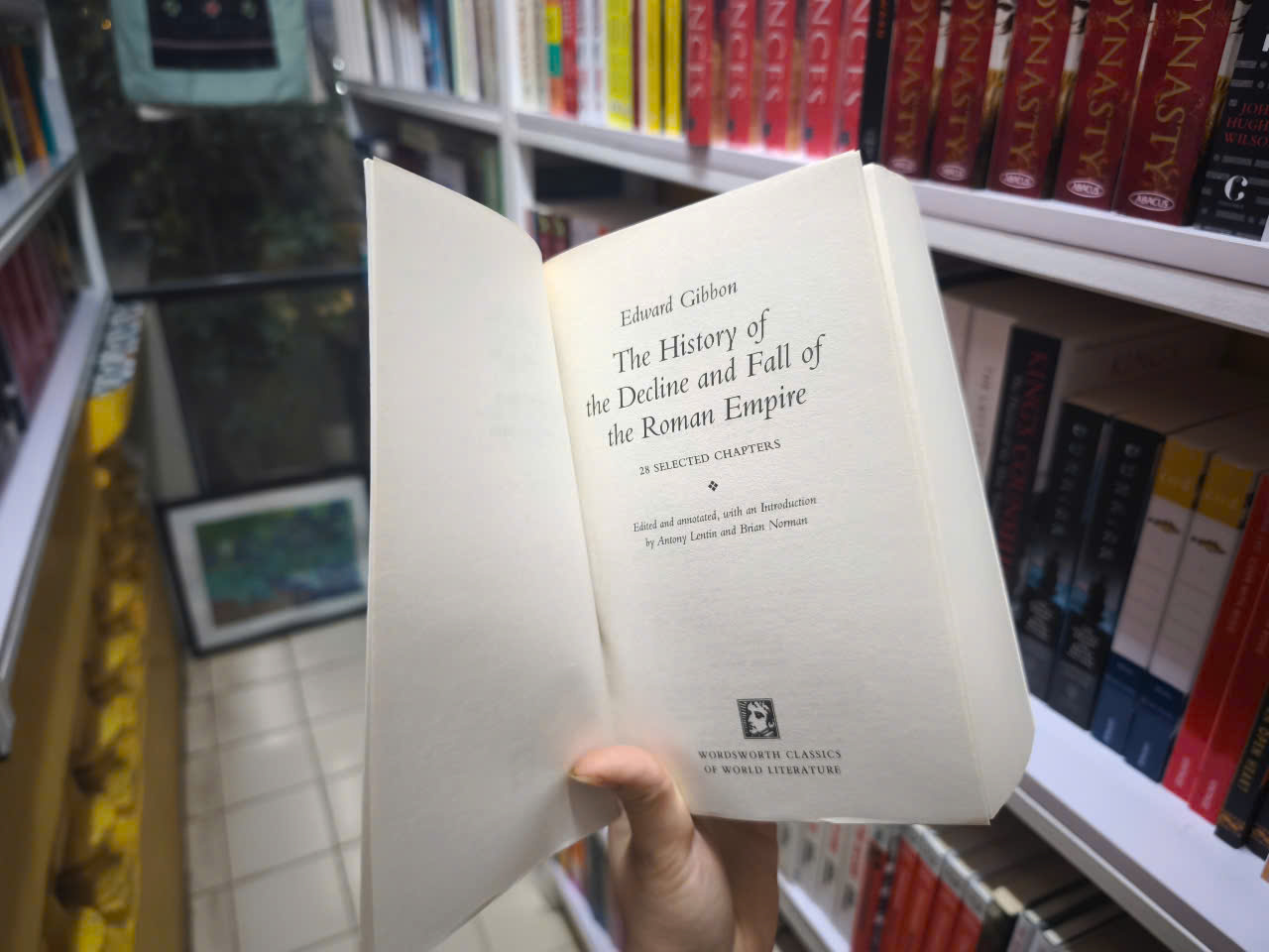 Sách - The Decline and Fall of the Roman Empire by Edward Gibbon - History /Nonfiction/ Classics/ Ancient History in English