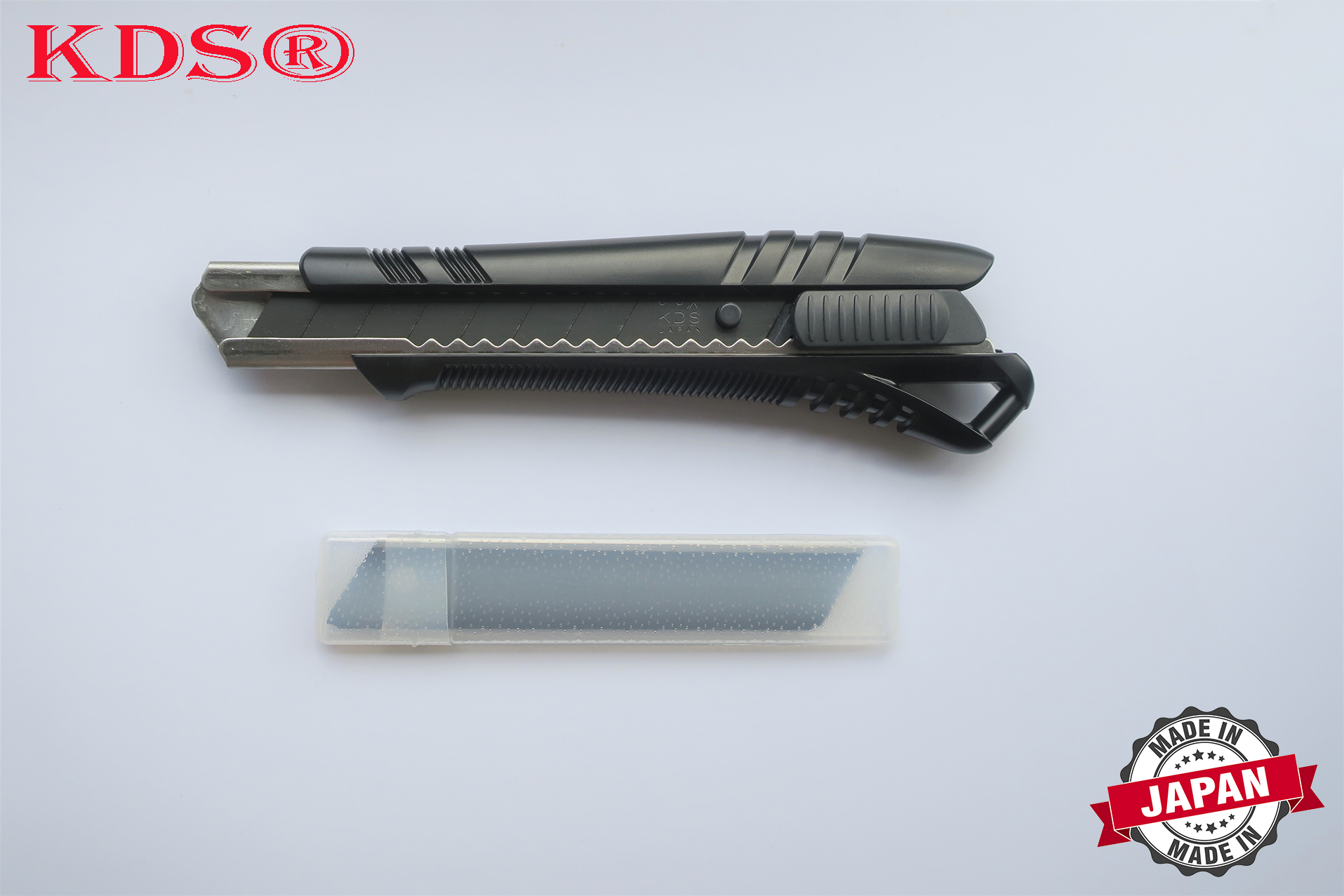 Dao rọc đa năng khóa trượt KDS L-34A BK LTD