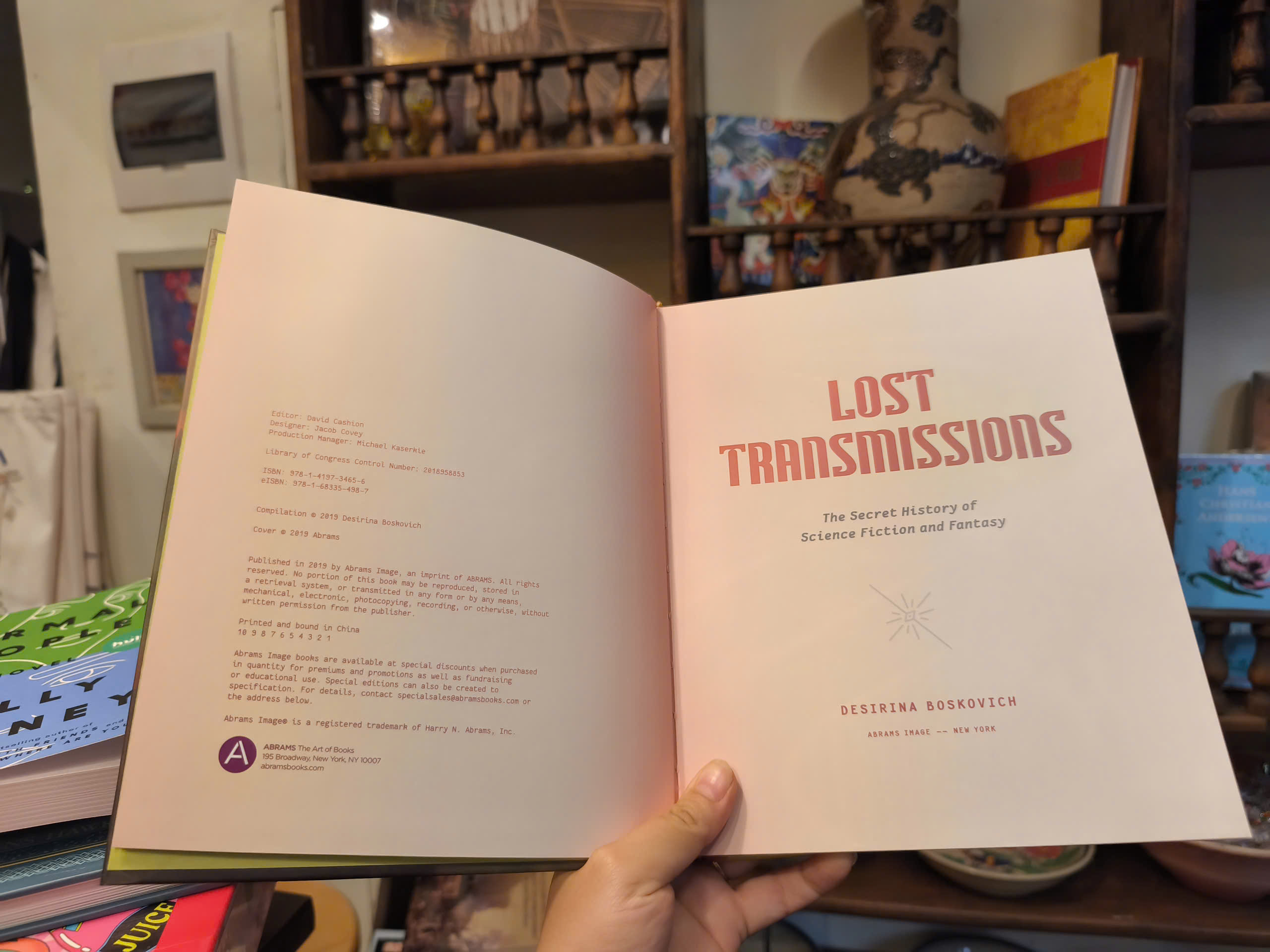 Sách - Lost Transmissions: The Secret History of Science Fiction and Fantasy by Desirina Boskovich