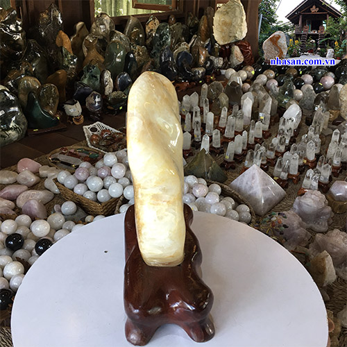 Trụ Đá Thạch Anh Bông Vàng Tài Lộc Phong Thủy TAV128 nặng 9Kg kích thước 32x24cm – Vật phẩm phong thủy may mắn
