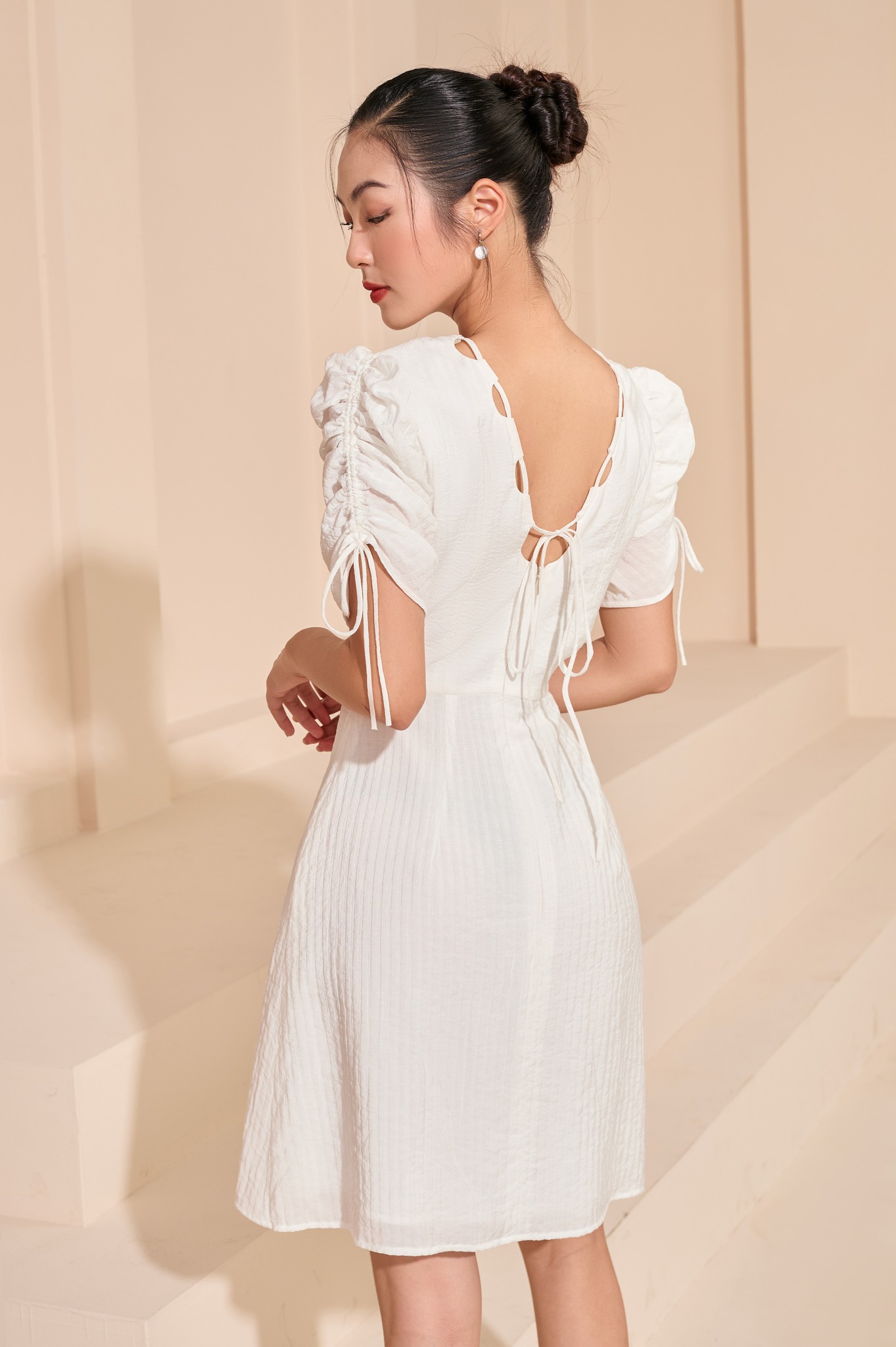 OLV - Đầm Emma Ruched Dress