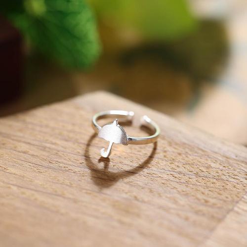 Nhẫn bạc nữ NgọcHY, Chiếc Ô