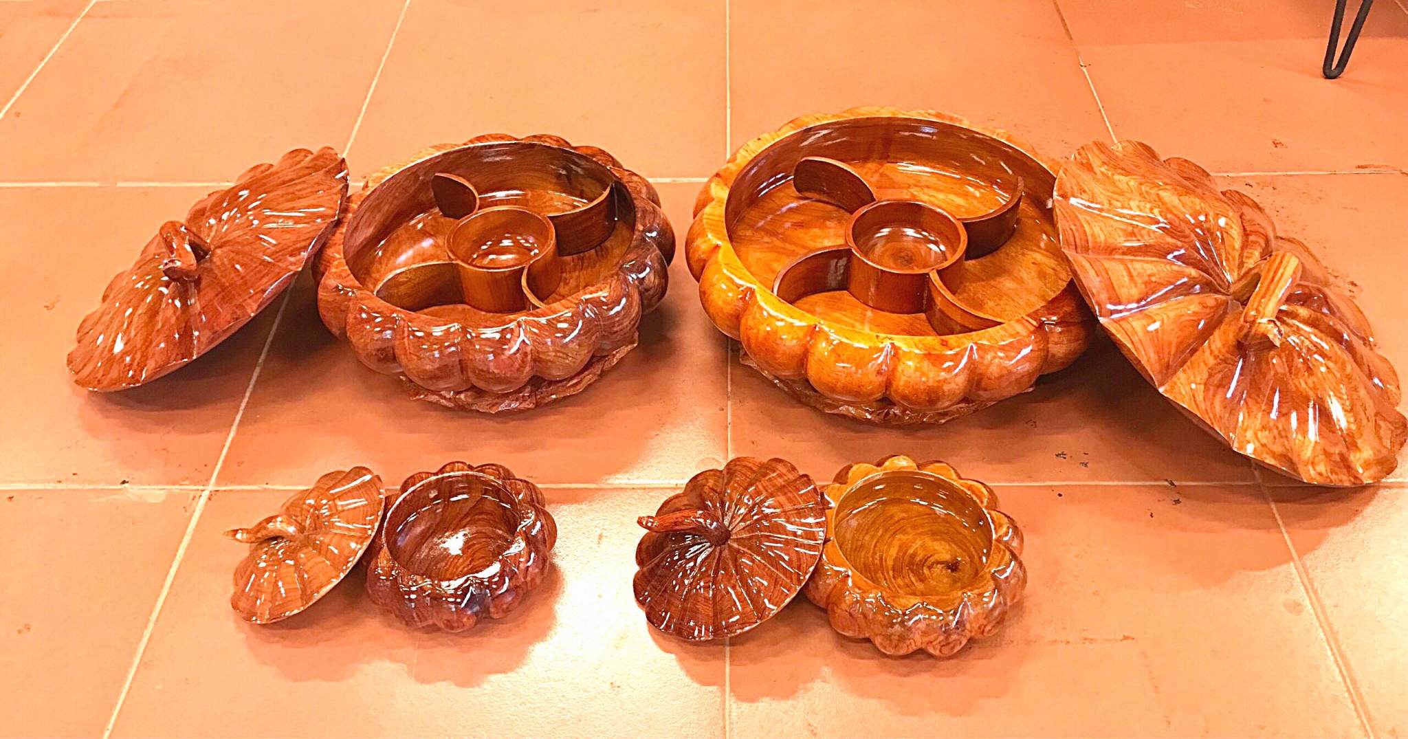 Khay đựng bánh mứt - hạt dưa ngày tết - gỗ hương nguyên khối