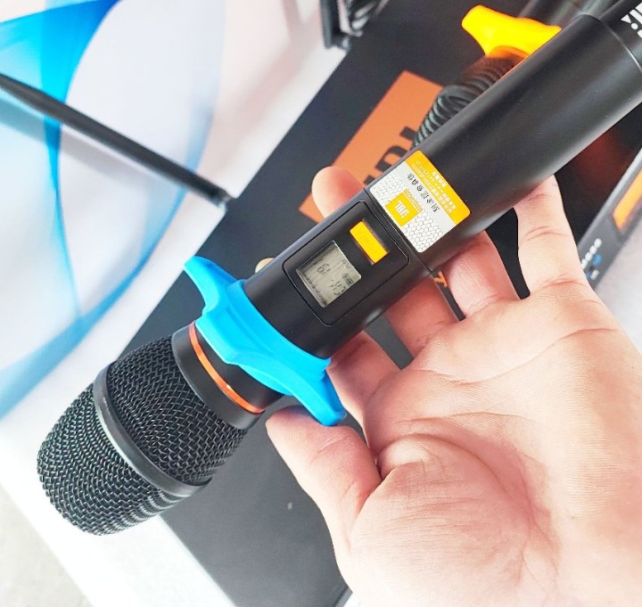 XẢ KHO lấy tương tác .. Mic không dây J.B.M. VM 888 VM888 thông minh cảm biến gia tốc tự ngắt