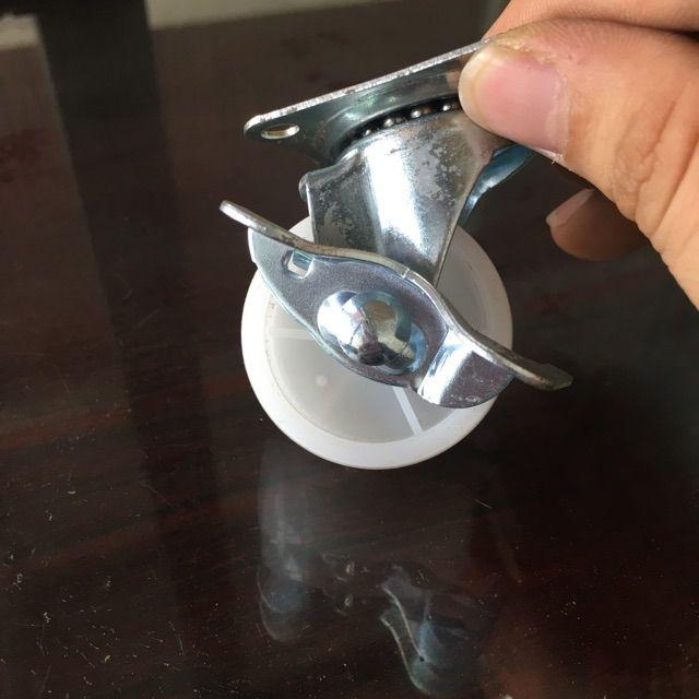 Bánh xe nhựa trắng tốt