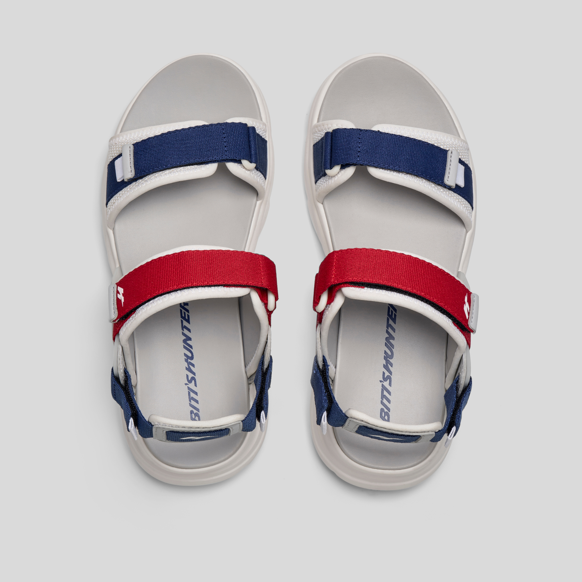 Sandals Thể Thao Nam Biti’s Hunter X Dune – Festive Edition 2K24​ HEM001300TRG (Trắng)