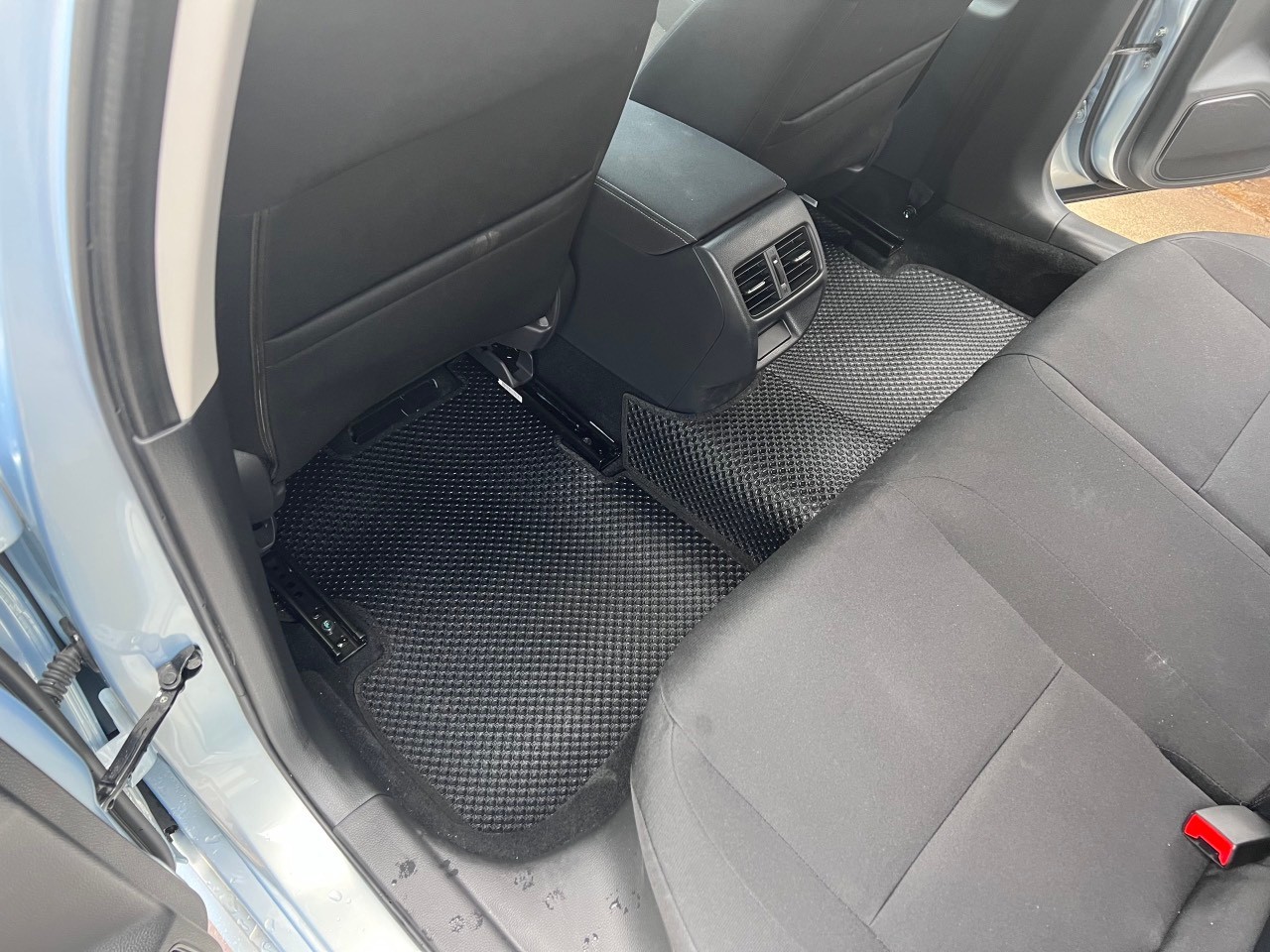 Thảm lót sàn ô tô KATA cho xe Honda Civic - Khít với sàn xe, Chống thấm, Không mùi, Không ẩm mốc
