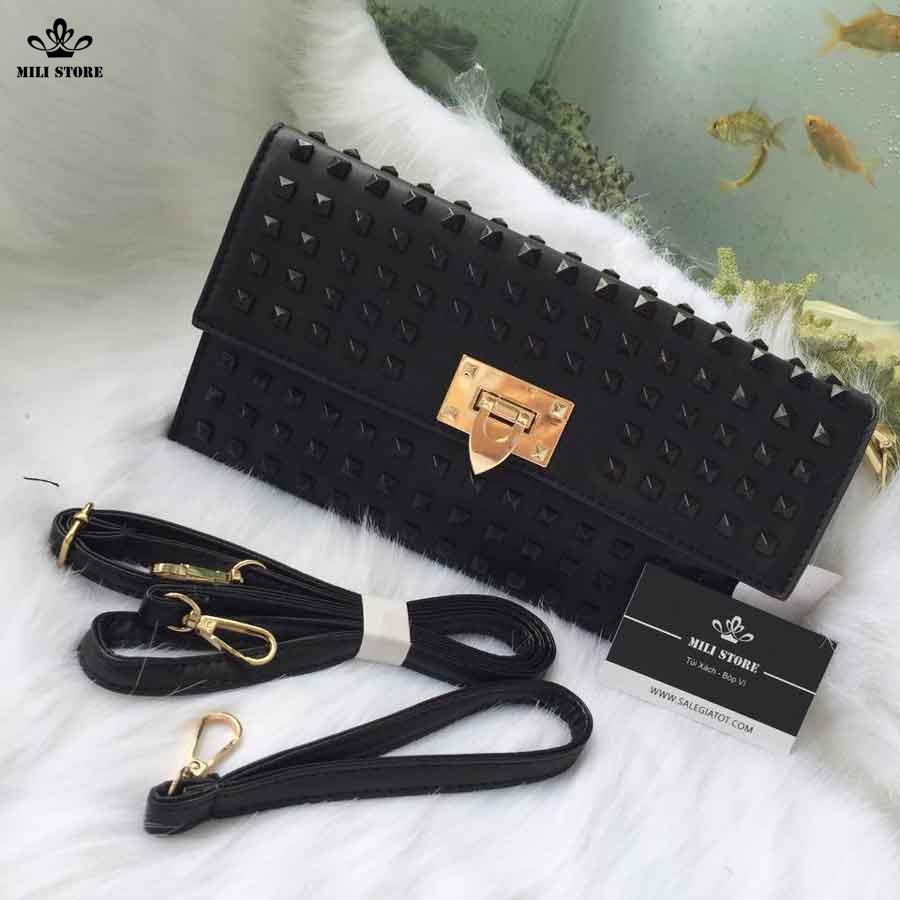 Clutch Cầm Tay Đinh Tán Đen