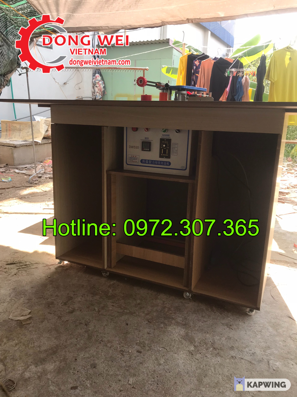 Máy dán cạnh 2 chức năng DW550 Tích hợp hệ con lăn trên bàn