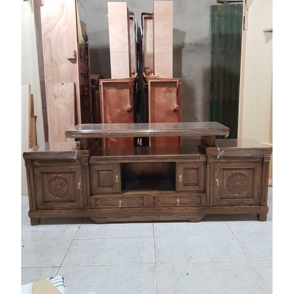 Kệ tivi 2 cột kính  gỗ sồi Nga từ 2m đến 2m4