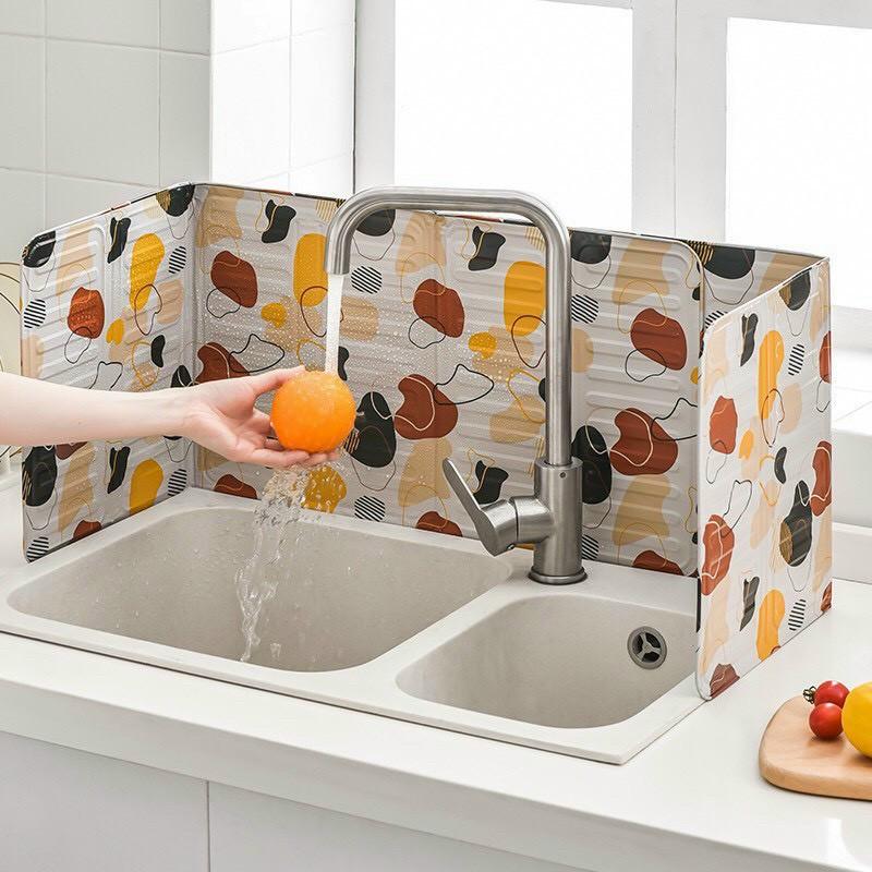 Tấm Chăn Dầu Mỡ Và Gió Cho Bếp Gas Có Họa Tiết