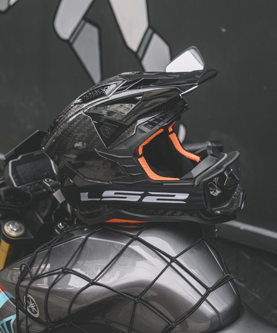 Mũ Bảo Hiểm Cào Cào LS2 MX703 X-Force Carbon