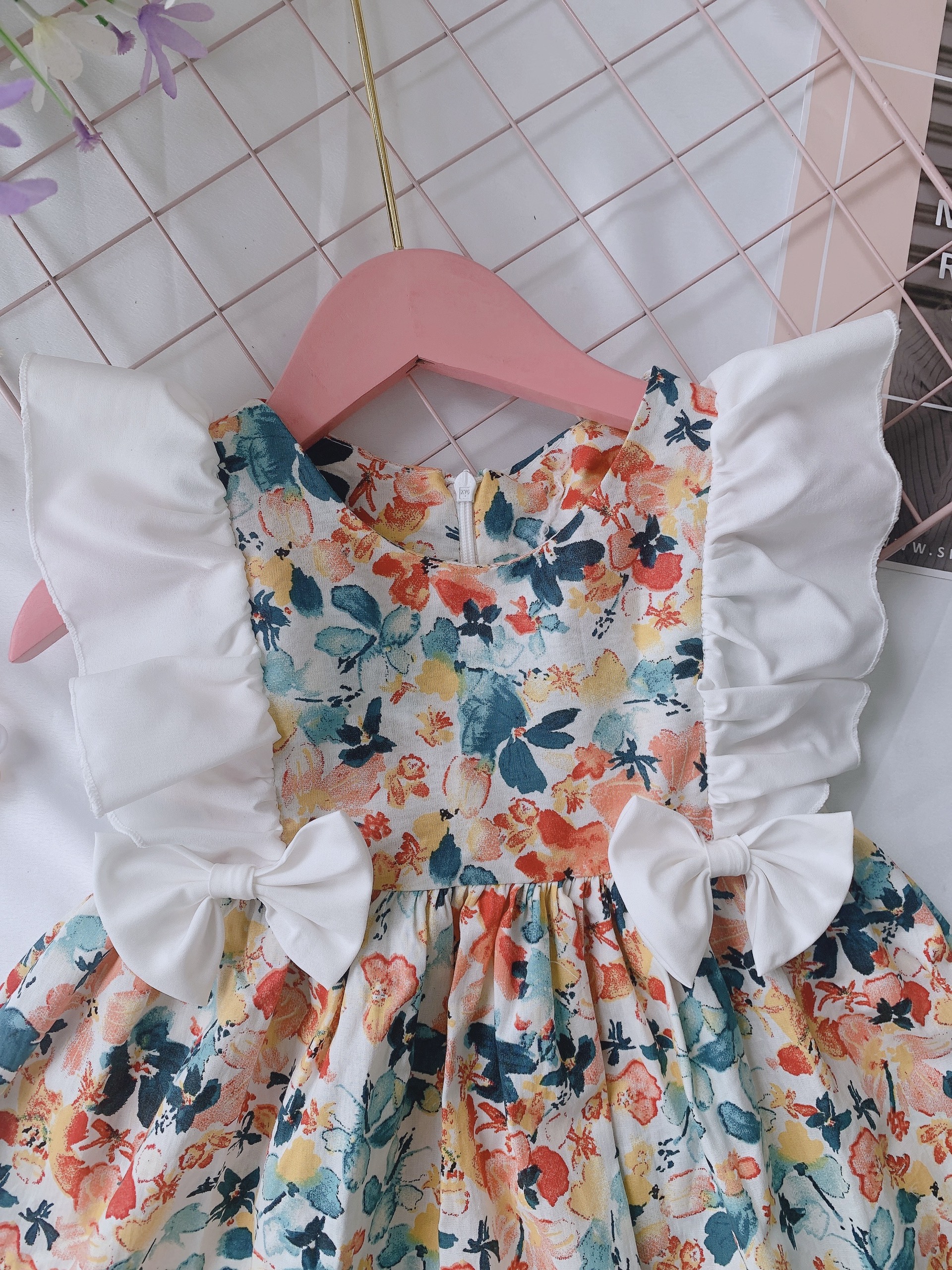 Đầm bé gái NHƯ Ý HOUSE'S- váy trẻ em hàng thiết kế đủ size từ 1- 8 tuổi- Váy hoa phối tay trắng