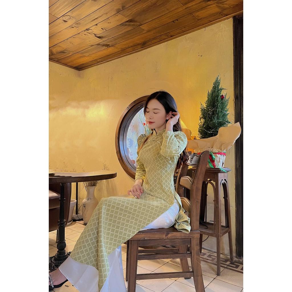 Áo dài xốp tay lỡ màu xanh cốm siêu xinh by Quỳnh Hương