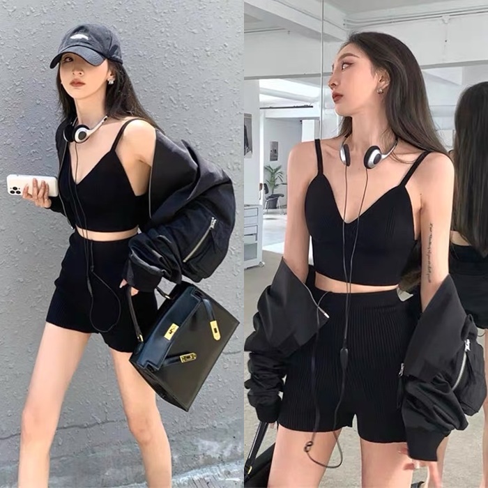 SET ÁO KHOÁC BOMBER CROPTOP LỬNG ĐEN TAY DÀI + ÁO BRA 2 DÂY + QUẦN ĐÙI ÔM BODY NGẮN SHORTS DẠO PHỐ ĐI CHƠI THỂ THAO