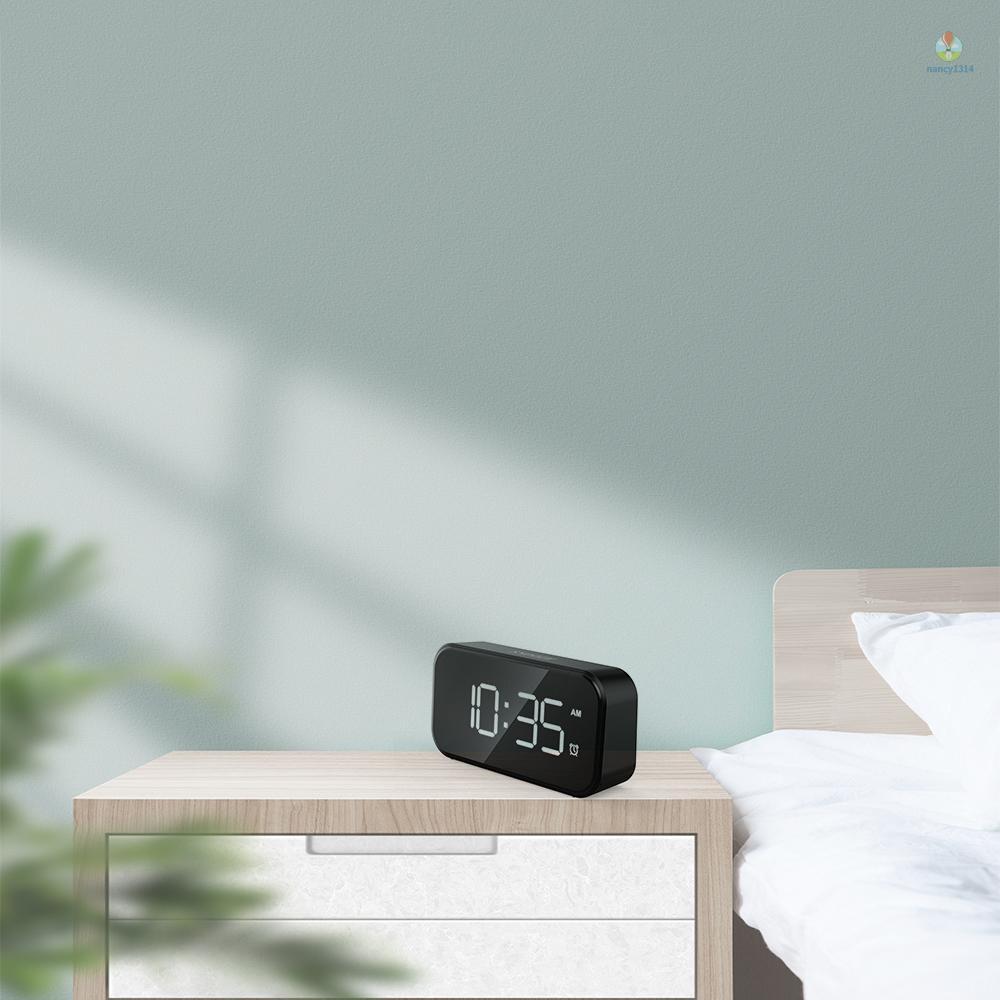 Đồng hồ báo thức đa năng nancy9740 với 2 chế độ sáng 6 chế độ điều chỉnh với hai cổng USB