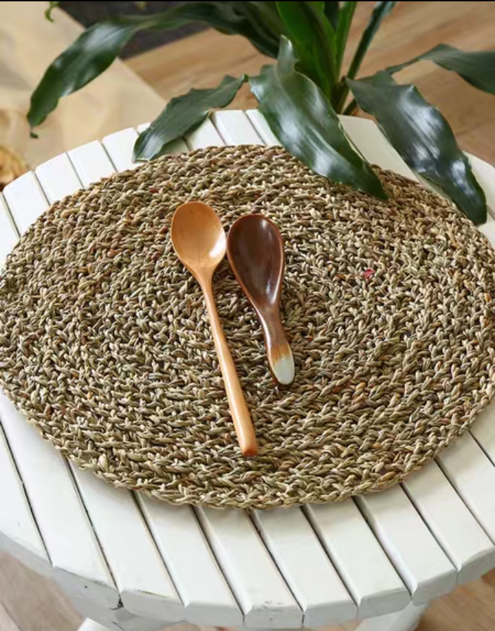 Thảm cói trơn