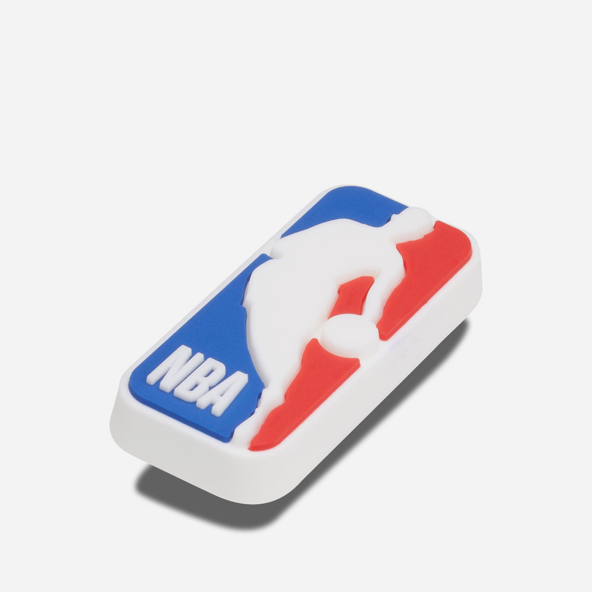 Huy hiệu jibbitz unisex Crocs Nba Logo - 10011550