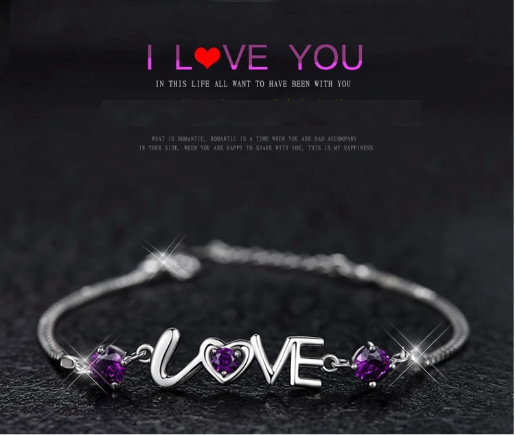 VÒNG TAY NỮ ĐÁ TÍM SIÊU XINH CHỮ LOVE LÃNG MẠNG