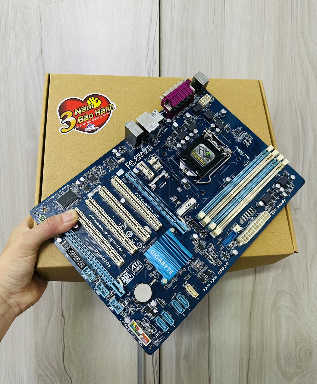 Bo Mạch Chủ (Mainboard) GIGABYTE P75-D3 + VGA 1GB (HÀNG CHÍNH HÃNG)