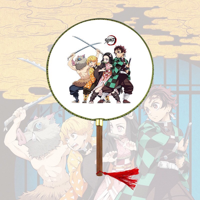 Qụat tròn cầm tay Kimetsu no Yaiba phong cách cổ trang . cosplay cán gỗ dây tuyến