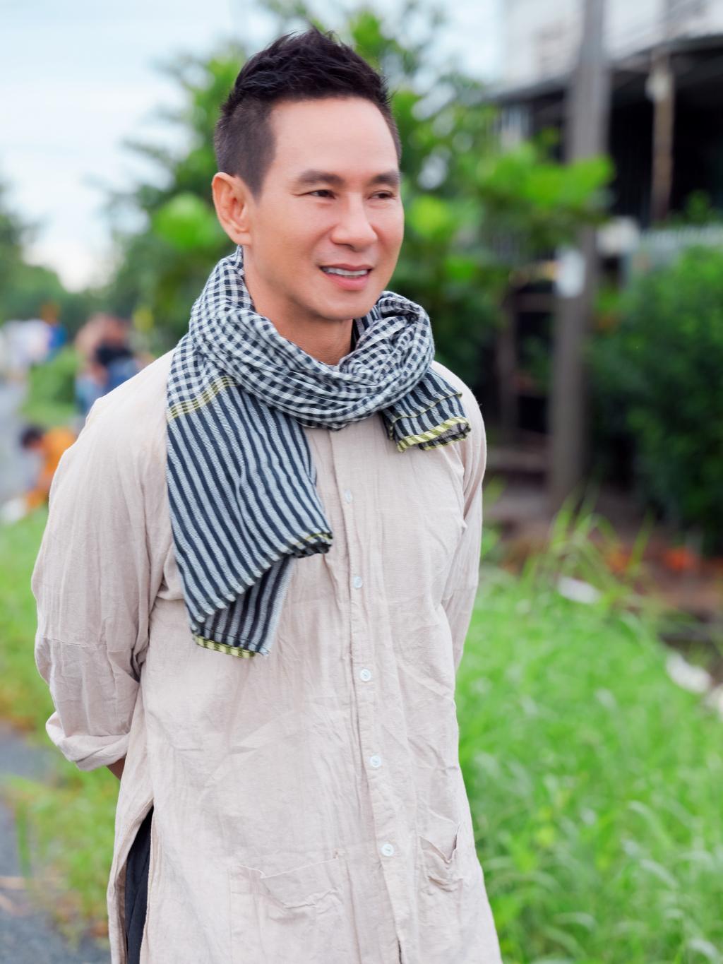 KHĂN RẰN NAM BỘ